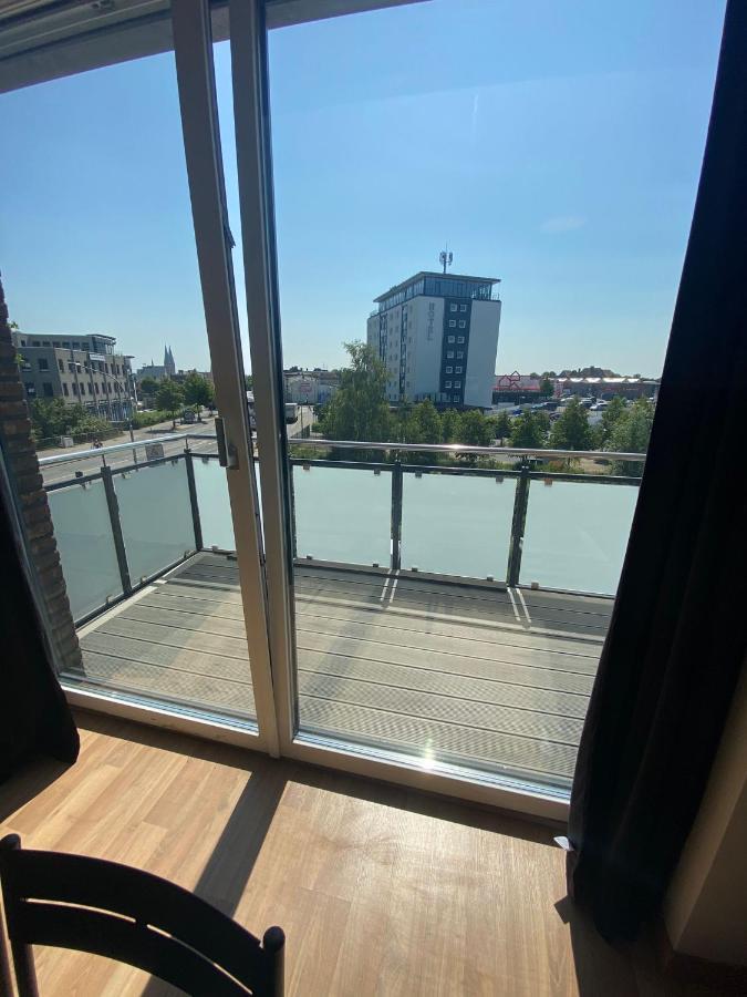 Schoene Mit Balkon 2