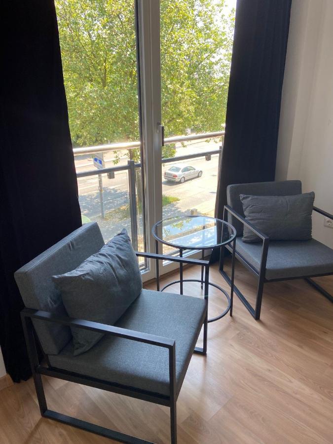 Schoene Mit Balkon 2 * Lubeck
