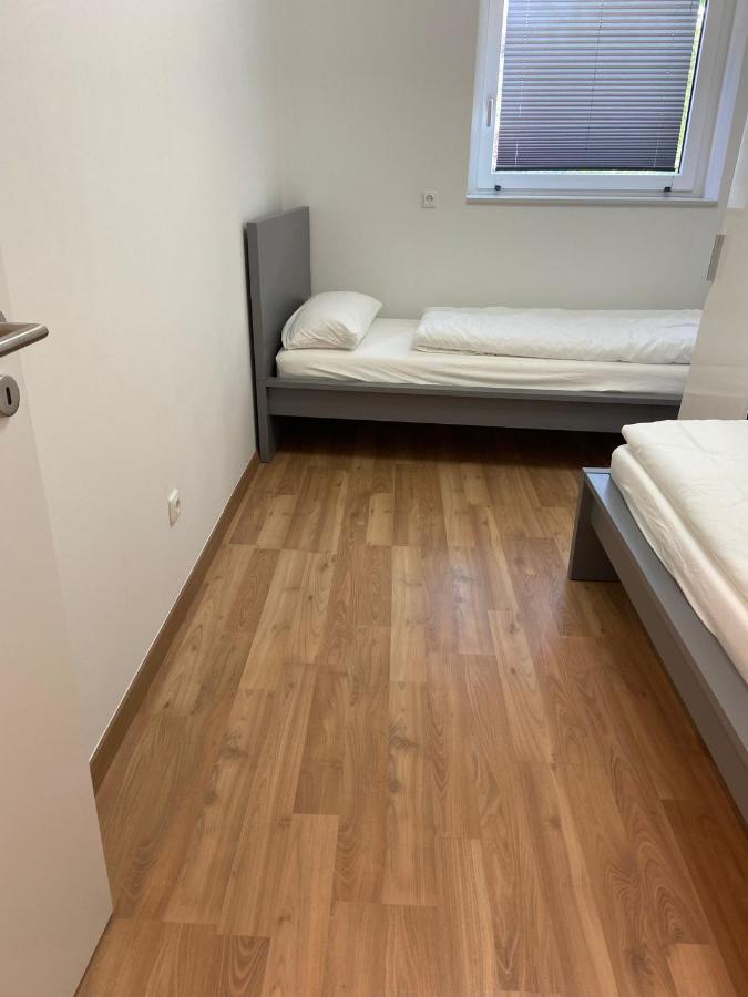 Apartment Schoene Mit Balkon 2